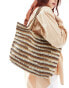 Фото #2 товара ASOS DESIGN straw hand crochet tote bag in brown space dye