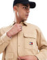 Tommy Jeans archive utility shirt in sand Gelbbrauner Sand, S - 45-48 - фото #4