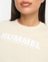 Hummel – Legacy – Sweatshirt in Beige