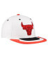 Фото #2 товара Mitchell Ness Men's White Chicago Bulls Day 4 Snapback Hat