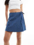 Pieces denim wrap skirt in mid blue with heart print Heart Print, M - фото #1