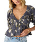 ფოტო #4 პროდუქტის Juniors' Crisella Puff-Sleeve Ruffle Top