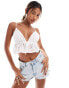 Фото #1 товара Kaiia broderie peplum tie front cami top in white