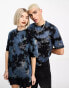 COLLUSION Unisex – Gebleichtes T-Shirt in Blau mit Rückenprint