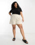 Фото #2 товара ASOS DESIGN Curve dad short with linen in stone