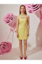 Kayık Yaka Düz Diz Üstü Sarı Kadın Elbise Rachel Araz