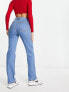 Фото #3 товара ASOS DESIGN easy straight jeans in mid blue