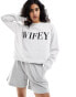 Фото #1 товара Six Stories Wifey statement sweatshirt in grey marl