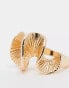 Фото #2 товара ASOS DESIGN ring with textured ruffle design in gold tone