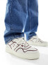 Фото #1 товара Tommy Jeans Basket trainers with piping details in off white and burgundy