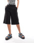 Фото #1 товара Pimkie tailored longline jorts in black