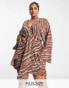 Фото #2 товара Pretty Lavish Curve knot front satin mini dress in brown stripe