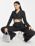 ASOS DESIGN – Eleganter 2-in-1-Blazer-Jumpsuit in Schwarz mit Nadelstreifen und kurzem Schnitt