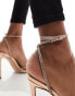 Фото #3 товара Steve Madden Slayed embellished strap heeled sandals in rose gold