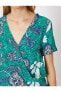 Kadın Yeşil Renkli Çiçek Desenli V Yaka Bluz 9YAK62091UW