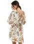 Фото #4 товара ASOS DESIGN ultimate puffed sleeve v-neck mini smock dress in shell print