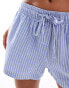 Фото #5 товара Stradivarius STR Petite rustic pull on short in blue stripe