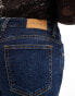 Фото #2 товара Monki Wakumi low waist boot cut jeans in dark blue wash