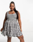 Фото #2 товара ASOS DESIGN Curve scoop neck shirred mini sundress in mono gingham