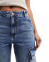 Фото #10 товара New Look cargo jean in vintage blue wash