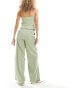 Фото #2 товара Extro & Vert wide leg tailored trouser in sage co-ord