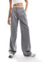 Фото #9 товара Stradivarius Tall tailored wide leg trouser with micro reversed waistband in grey