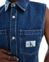 Фото #2 товара Calvin Klein Jeans sleeveless lean denim shirt in mid wash