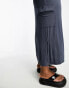 Фото #2 товара Yours cargo jersey midi skirt in washed blue