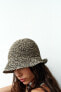 CONTRAST BUCKET HAT