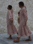 Фото #7 товара Labelrail x Collyer Twins frill midaxi dress with balloon sleeves in pink ditsy print