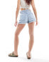 Pull&Bear high waisted denim Mom short in light blue Синий, 32 - фото #2