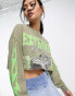 ASOS DESIGN long sleeve boxy cropped t-shirt with extreme racing in washed khaki Зеленый, 32 - фото #1