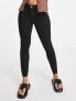 Фото #1 товара River Island Molly mid rise reform skinny jeans in black