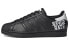 Фото #2 товара adidas originals Superstar 后跟logo 防滑耐磨 低帮 板鞋 男女同款 黑白 / Кроссовки Adidas originals Superstar FV2814