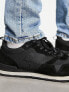 Scalpers Canadian trainers in black