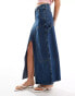 Фото #2 товара Moon River front slit denim midi skirt in mid blue