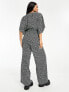 Фото #3 товара Wednesday's Girl v-neck wide sleeve belted jumpsuit in green spot