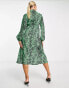 Фото #4 товара Queen Bee maternity nursing dress in green animal print