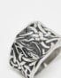 Фото #2 товара ASOS DESIGN waterproof stainless steel signet ring with vintage design in burnished silver