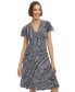 Фото #1 товара Women's Paisley-Print V-Neck Flutter-Sleeve Dress