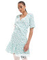 Фото #1 товара Vero Moda Tall wrap front mini dress in light blue floral