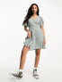 Фото #1 товара Vero Moda button through mini skater dress in green spot