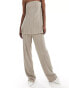 Фото #5 товара Extro & Vert Premium soft touch plisse trouser in metallic latte co-ord