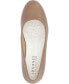 Women's Luu Round Toe Pumps