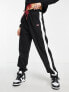 Фото #1 товара HIIT colourblock joggers in black