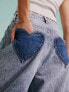 Фото #2 товара Miss Selfridge baggy heart pocket jean in acid wash