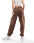 New Balance Linear heritage brushed back fleece sweatpant in brown M - фото #6