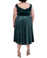 Фото #2 товара Plus Size Sleeveless Velvet Midi Dress