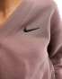 Nike mini swoosh v-neck cropped sweat in purple- STONE Серый, XL - фото #3