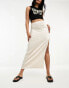 Фото #1 товара Bershka satin split hem midi skirt in champagne